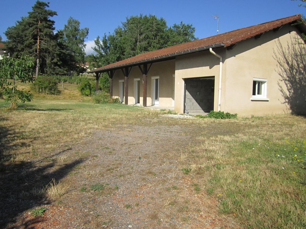Image 1 - Maison - MARCOUX annonce immobilière du mois