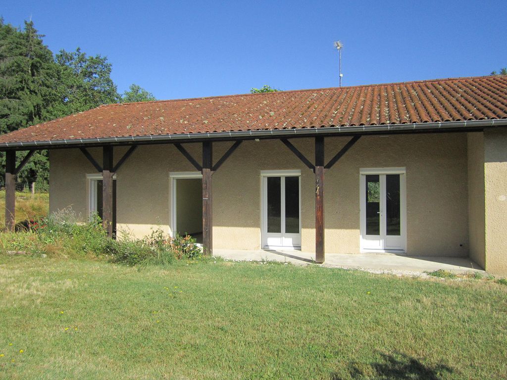 Image 2 - Maison - MARCOUX annonce immobilière du mois